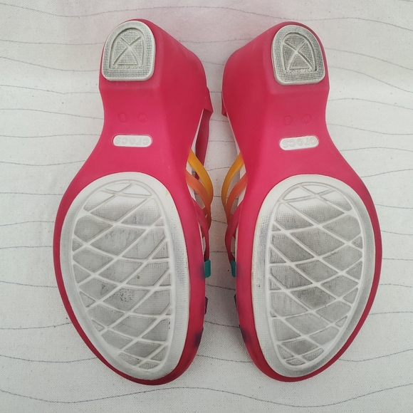 Crocs Womens Straps Pink Multicolor Wedge Heel Sandals Shoes 15392 Size 8 - Picture 9 of 12